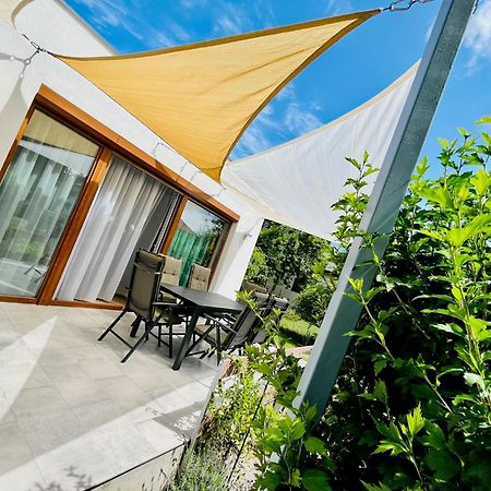 Villa Babvirag Porta Fonyodliget Esterno foto